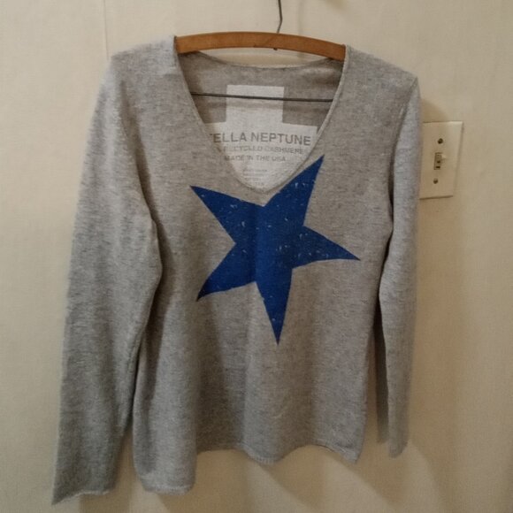 Stella Neptune Cashmere Sweater USA Star Print Rock Sz S - measurements - Picture 4 of 7